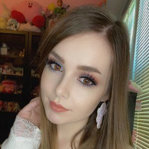 Meet your Posher, Isabelle